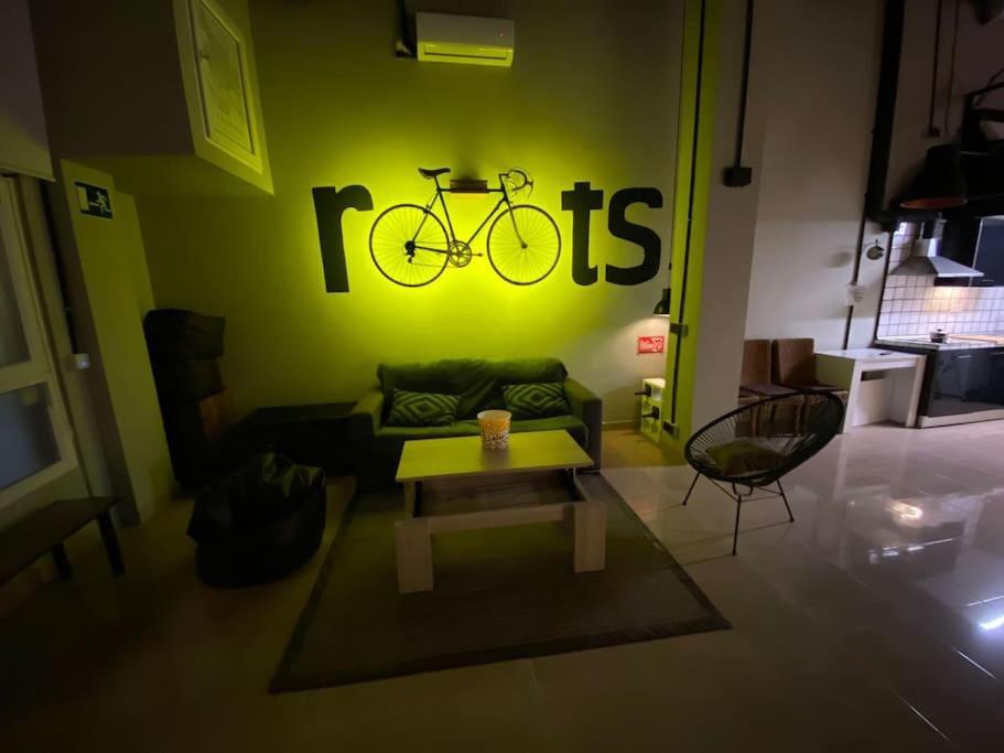 Apartment Ruzafa Roots, 12 Min To Centre, Smart Tv, Wine Valenza Esterno foto