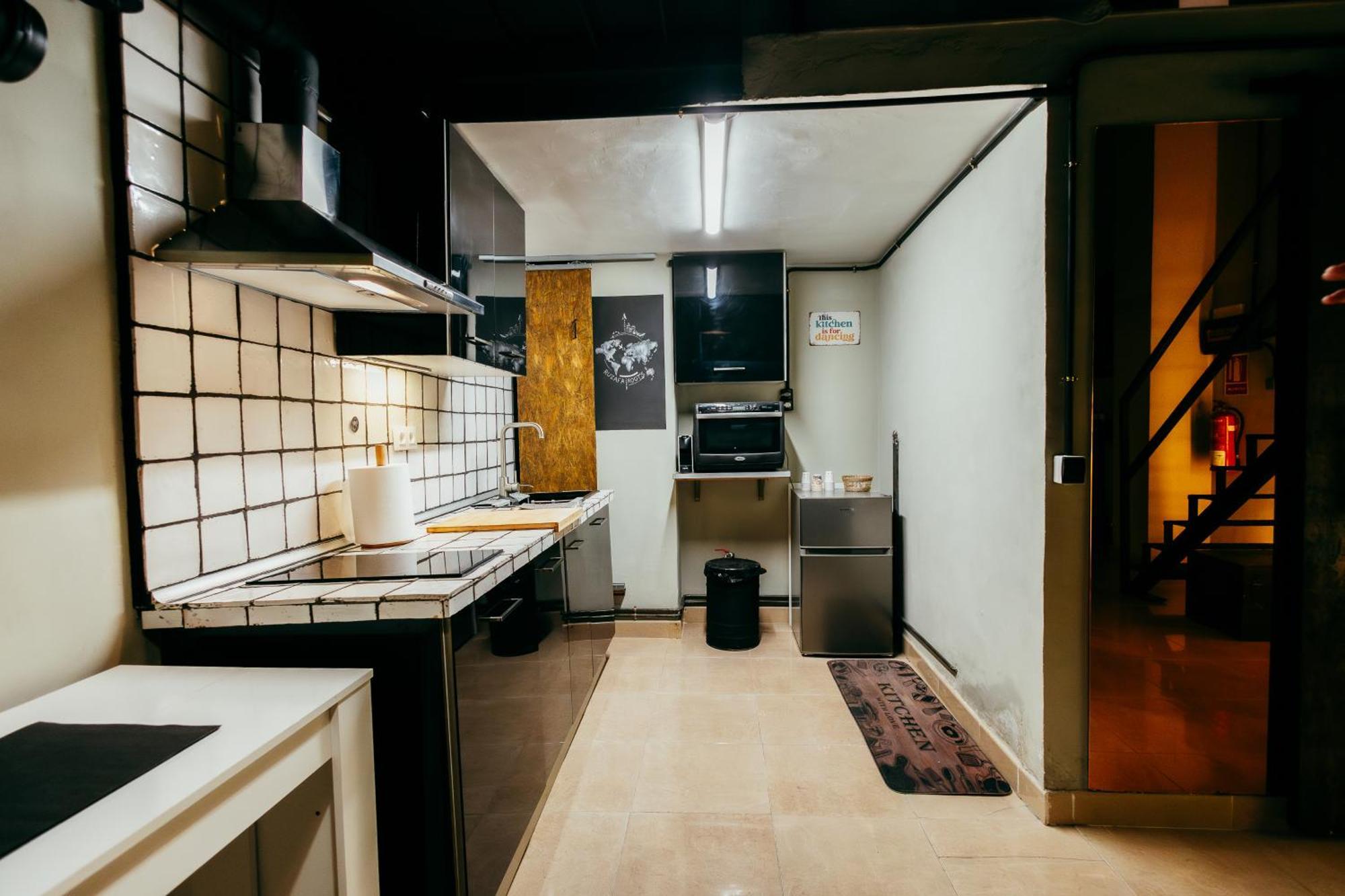 Apartment Ruzafa Roots, 12 Min To Centre, Smart Tv, Wine Valenza Esterno foto